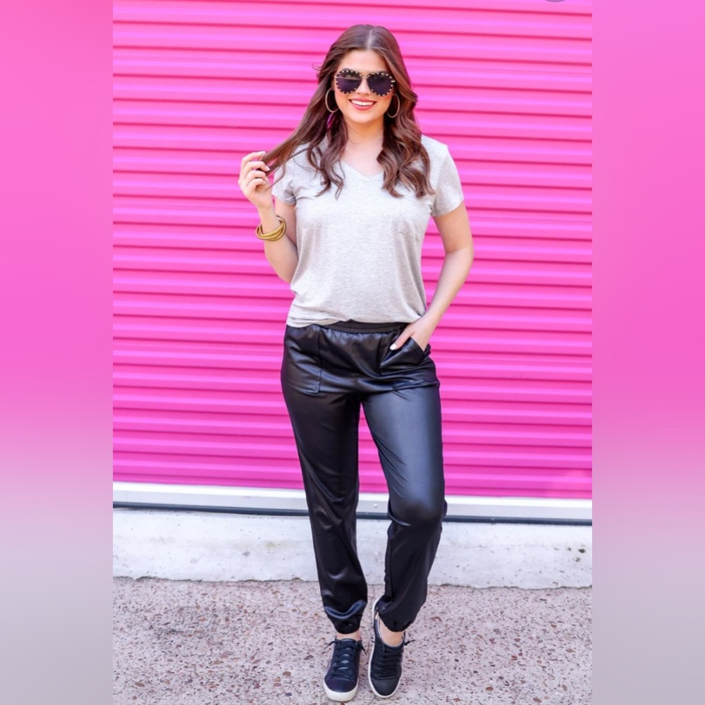 Jess Lea | Jax Pebble Joggers | Black, metallic | Size: 2XL